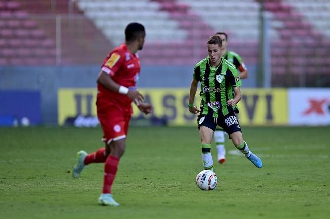 O Amrica recebeu o Tombense neste sbado (19), em jogo vlido pela 11 rodada do Campeonato Mineiro. Sem pblico, a partida foi realizada no Estdio Independncia, em Belo Horizonte.