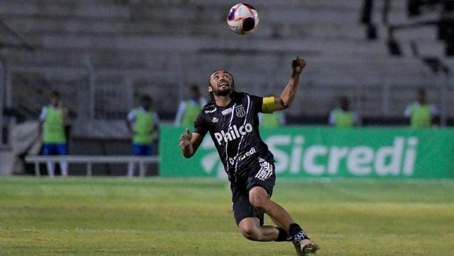 Apodi (Ponte Preta) - Jogou no Cruzeiro em 2008