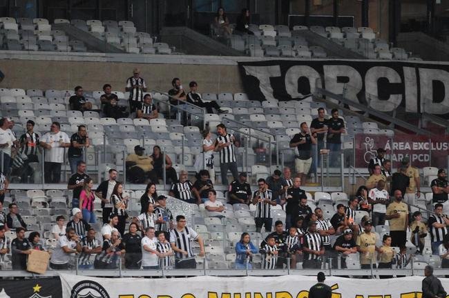 Atltico e Brasil de Pelotas-RS se enfrentaram nesta quarta-feira (12/4), no Mineiro, pela ida da terceira fase da Copa do Brasil