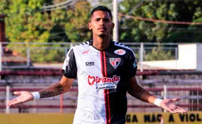 Coritiba anuncia atacante Edu, ex-Cruzeiro - Superesportes