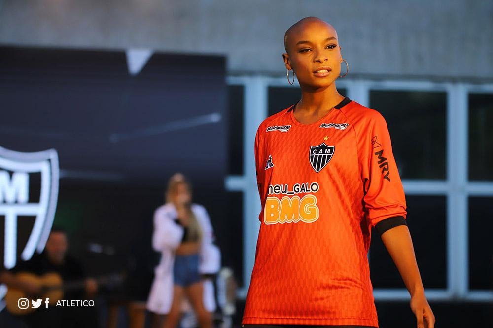 Novos uniformes de goleiro do Atltico