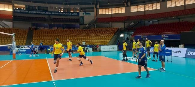 Cruzeiro treina no Sabiazinho, em Uberlndia, antes da deciso contra o Minas na Superliga Masculina