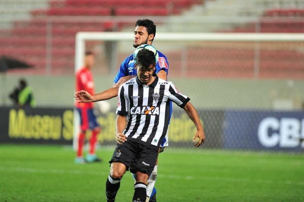 Cruzeiro vence Atltico por 4 a 2 nos pnaltis e conquista a Supercopa Sub-20, no Independncia