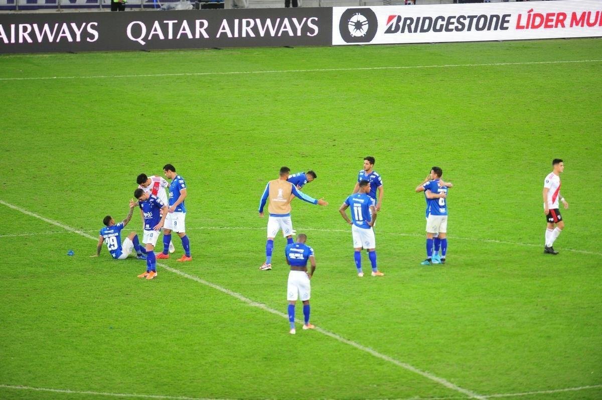 River derrotou Cruzeiro por 4 a 2 nos pnaltis, no Mineiro, e avanou s quartas de final da Libertadores