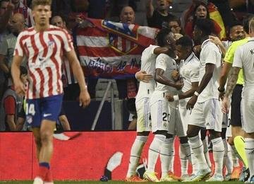 Nos últimos dias, o atacante brasileiro Vinícius Júnior foi alvo de ofensas racistas por suas comemorações com danças. Com a bola rolando, Real deu a resposta 