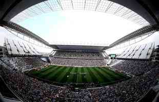 Arena Corinthians, em So Paulo - 47.605 pessoas