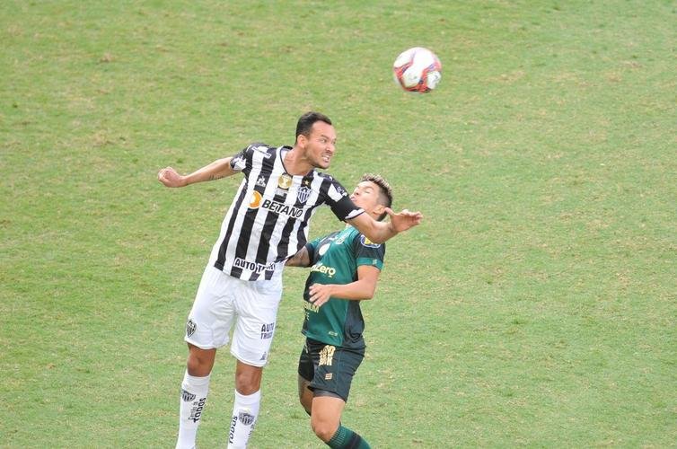 Fotos do jogo de ida da final do Campeonato Mineiro, entre Amrica e Atltico, no Independncia, em Belo Horizonte