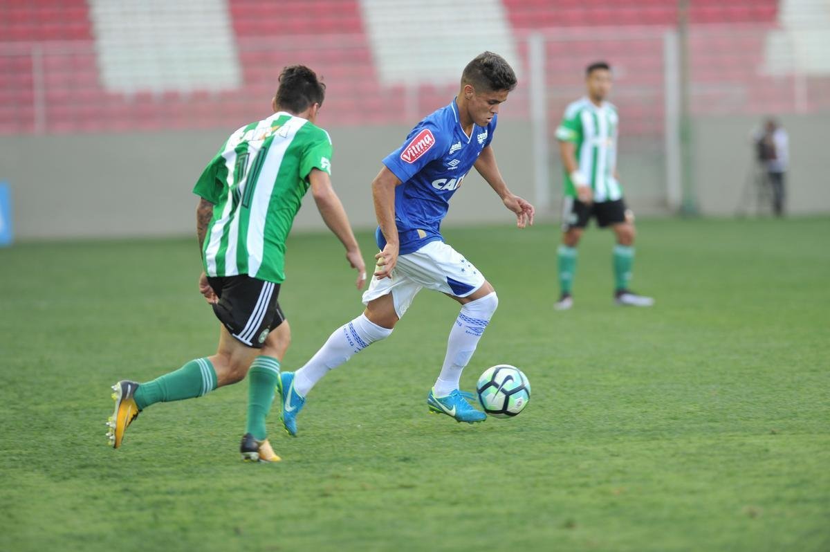 Imagens do jogo entre Cruzeiro e Coritiba, no Independncia, pela final do Campeonato Brasileiro Sub-20