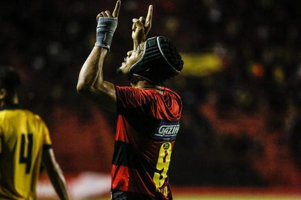 O Sport recebeu o Retrô FC em jogo adiantado da 5ª rodada do Campeonato Pernambucano. A partida marcou a estreia da Ilha do Retiro na temporada 2020