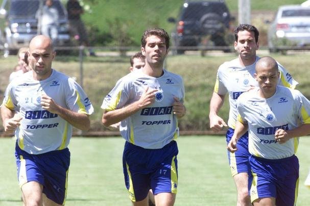 OUTUBRO - Dia a dia de treinos do Cruzeiro na temporada que culminou com a Trplice Coroa