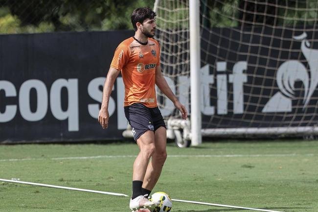 Atltico treinou, na tarde desta quinta-feira (26), na Cidade do Galo. Atividades visaram ao confronto contra o Ava pelo Campeonato Brasileiro.