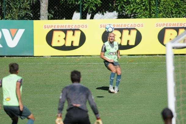 Imagens do treino na Cidade do Galo