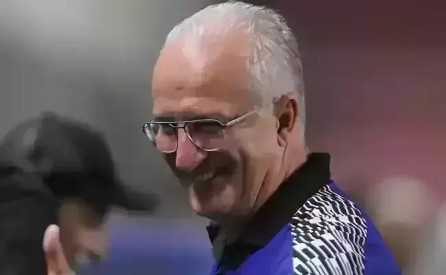 17 - Dorival Jnior foi contratado pelo So Paulo no dia 20 de abril