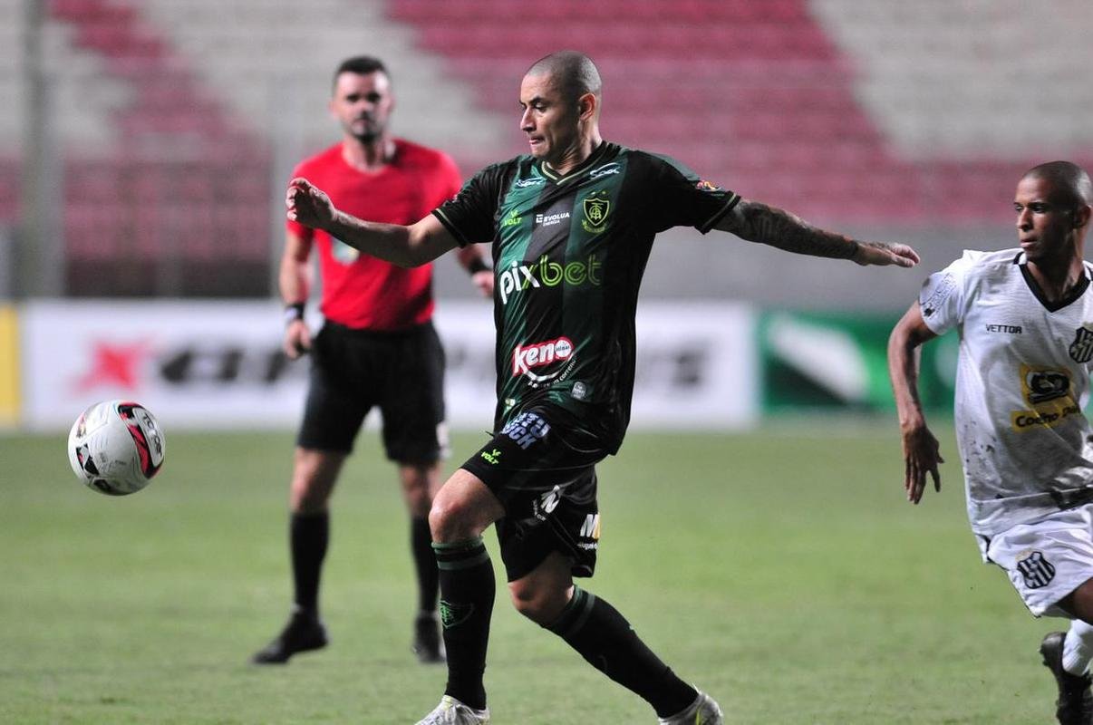 Amrica e Democrata-GV se enfrentaram no Independncia pela 2 rodada do Campeonato Mineiro