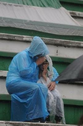 Brasileiros se despedem de jogadores, comisso tcnica e diretores da Chapecoense mortos em acidente areo na Colmbia