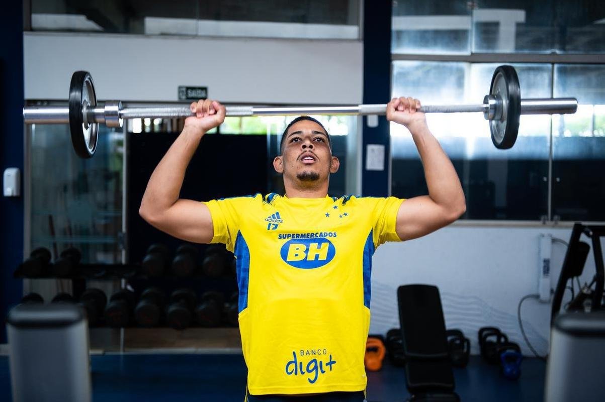 Fotos do treino do Cruzeiro desta segunda-feira (18/10)