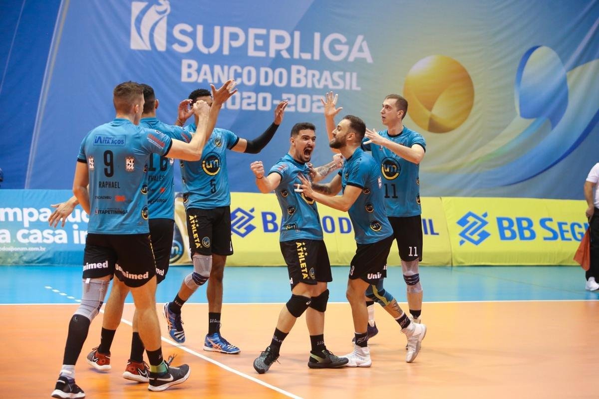 Minas abriu srie semifinal contra o Itapetininga com vitria por 3 a 0, em Saquarema
