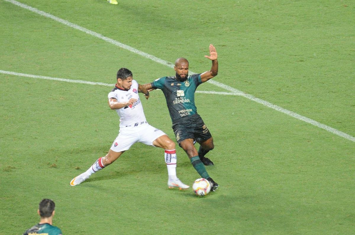 Fotos de Amrica x Vitria, no Independncia, pela 33 rodada