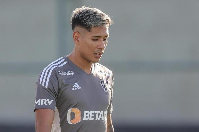 Zaracho (meio-campista)