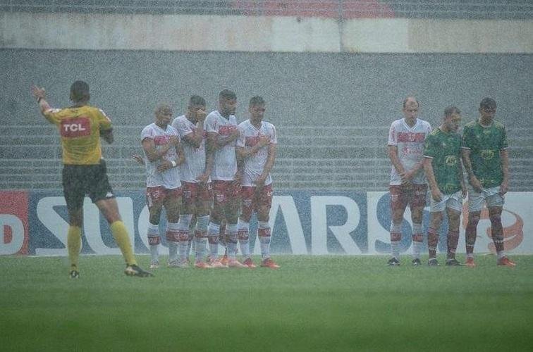 Le immagini della partita di calcio tra le giovanili del Valencia e il Cruzeiro non lo sono