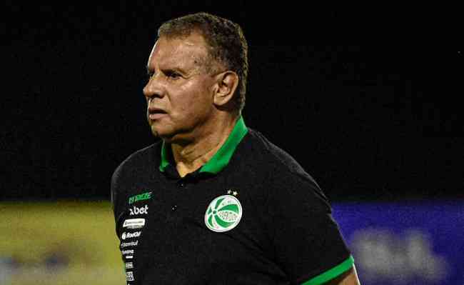 Celso Roth foi demitido do Juventude aps eliminao na Copa do Brasil
