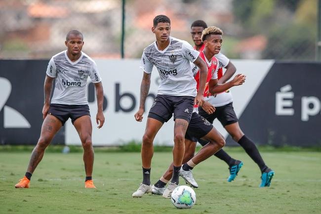 Veja fotos do treino do Atl�tico