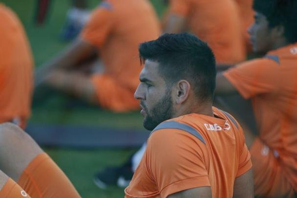 Após empate contra o Globo-RN em Ceará-mirim, o Santa Cruz iniciou sua preparação para o Clássico das Emoções contra o Náutico, com treinamentos físico e tático comandados por Milton Mendes