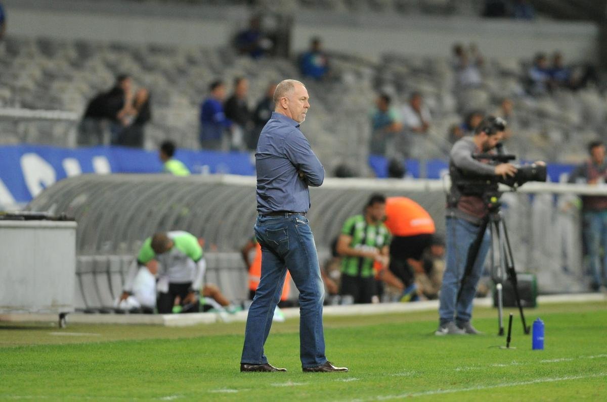 Cruzeiro e Amrica duelam em clssico vlido pela 13 rodada do Campeonato Brasileiro