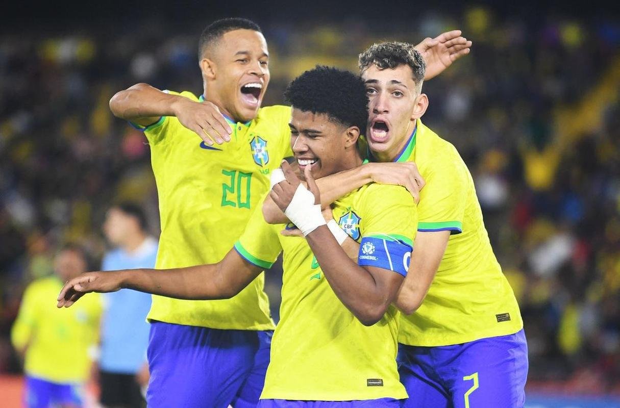 Com gols de Andrey e Pedrinho, Brasil vence Uruguai por 2 a 0 e conquista o ttulo do Sul-Americano Sub-20, na Colmbia