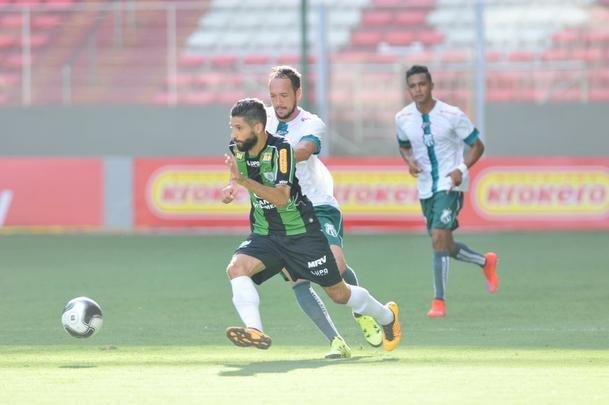 Veja imagens de Amrica e Caldense, no Independncia