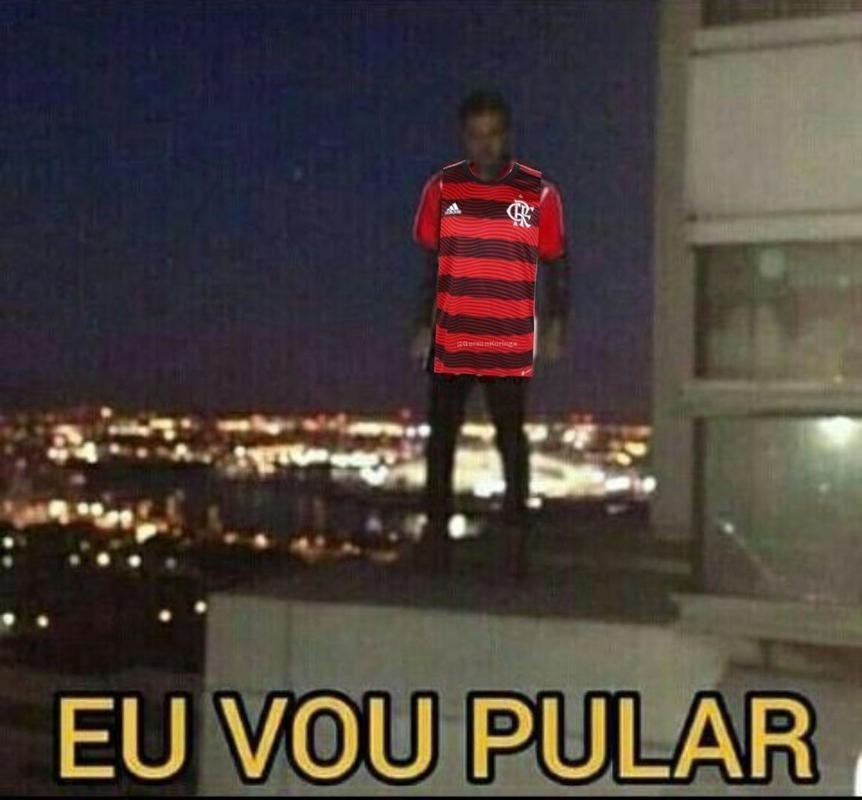 Torcedores brincaram com a eliminao do Flamengo para o Al-Hillal, pela semifinal do Mundial 