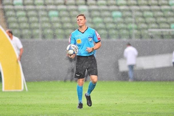 Fotos do duelo entre Amrica e Vitria, no Independncia, pela 36 rodada da Srie B do Brasileiro
