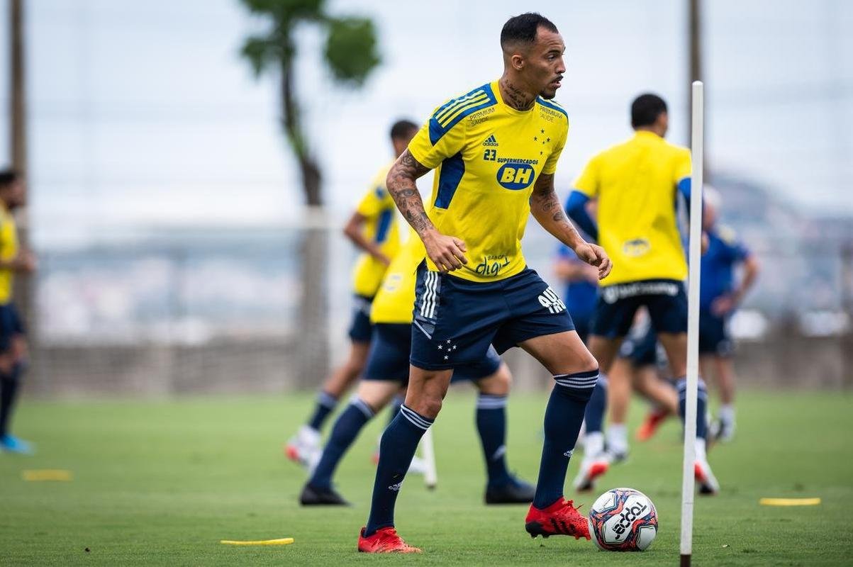 Fotos do treino do Cruzeiro desta tera-feira (26/10) na Toca II