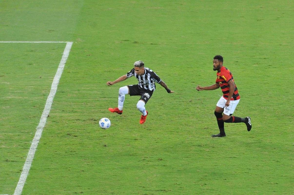 Fotos do jogo entre Atltico e Sport, no Mineiro, em Belo Horizonte, pela 21 rodada da Srie A do Brasileiro de 2021