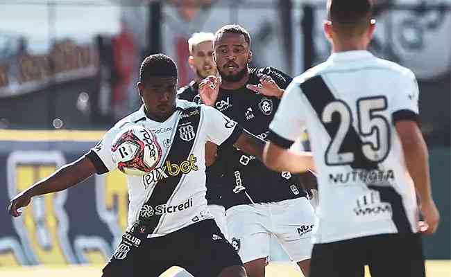 Ponte Preta perde do Avaí, completa 10 jogos sem vencer e vai para o Z-4