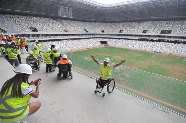 Fotos da visita feita por pessoas com deficincia na Arena MRV, nesta quinta-feira (9/2)
