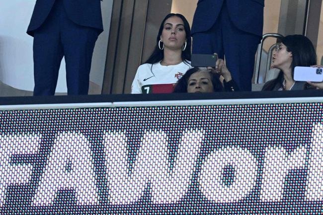 Esposa Georgina Rodriguez e demais familiares de Cristiano Ronaldo durante jogo entre Marrocos e Portugal pelas quartas de final da Copa do Mundo no Estdio Al Thumama