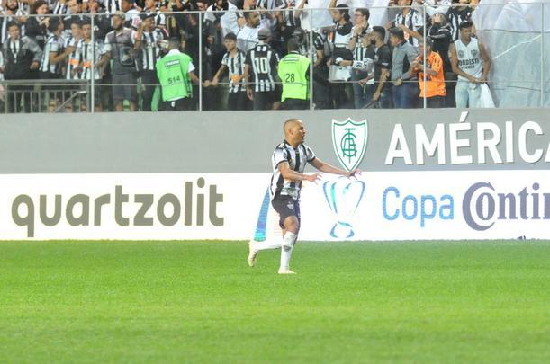 Atltico e Cruzeiro se enfrentaram pelas quartas de final da Copa do Brasil