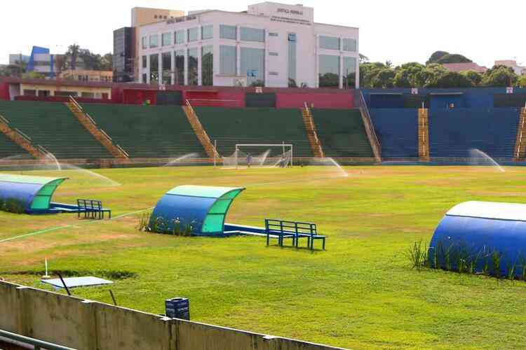 Projeto de Futebol Feminino da Prefeitura de Araxá revela atleta para um  dos maiores clubes do Brasil