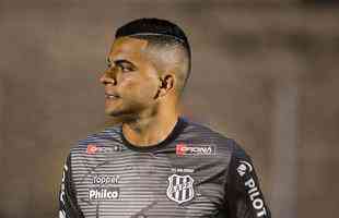 A Ponte Preta anunciou a contratao do atacante Bruno Rodrigues, que estava no Paran