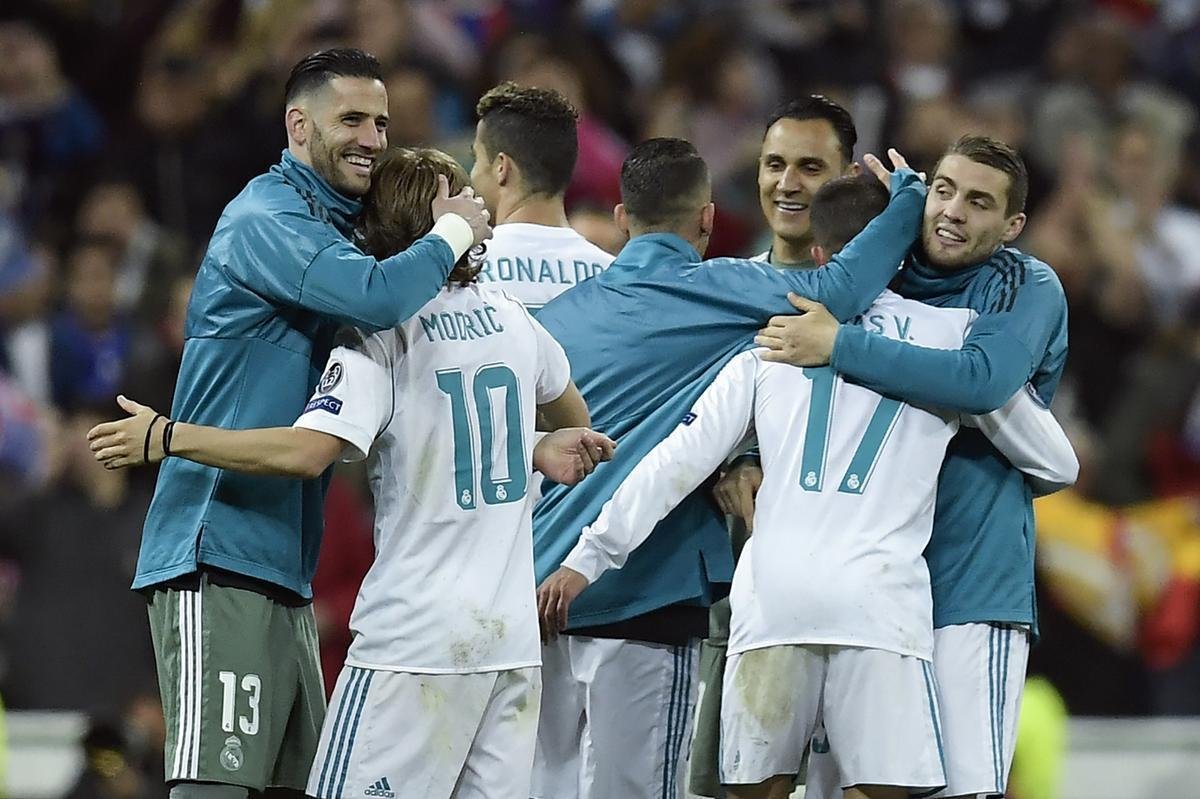 Depois da classificao do Real Madrid, festa merengue e decepo do Bayern no Santiago Bernabu