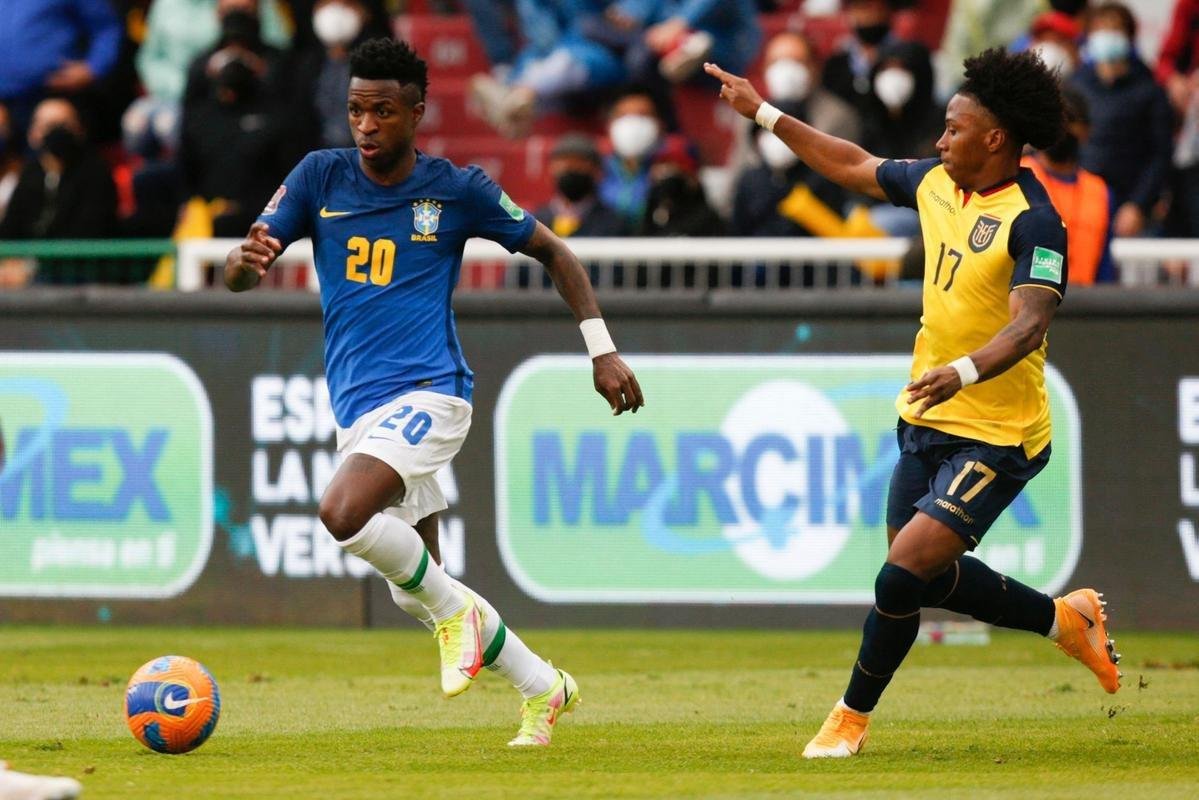 Brasil empatou com Equador em Quito, em jogo com arbitragem confusa 