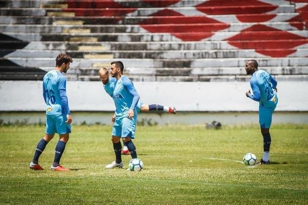 Fotos do último treinamento do Cruzeiro no Estádio do Arruda, no Recife, antes de jogo contra o Sport
