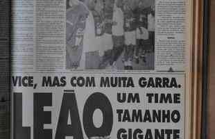 Recorde de pblico no Mineiro: pginas do jornal Dirio da Tarde sobre Cruzeiro 1x0 Villa Nova, em 1997. Estdio recebeu 132.834 pessoas na deciso do Campeonato Mineiro