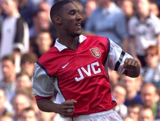 Nicolas Anelka: 89 jogos e 27 gols pelo Arsenal