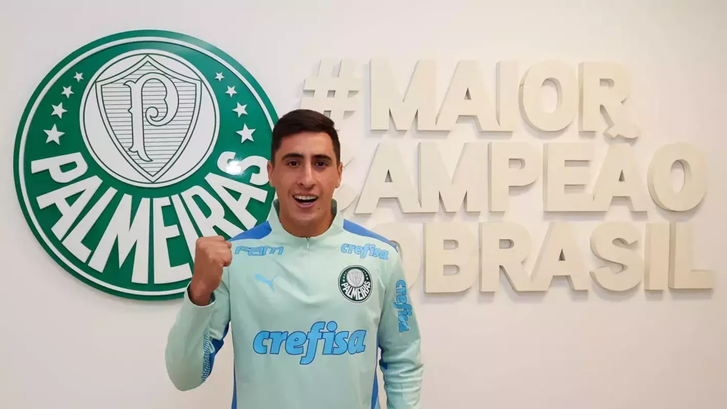 Palmeiras contratou o atacante Miguel Merentiel