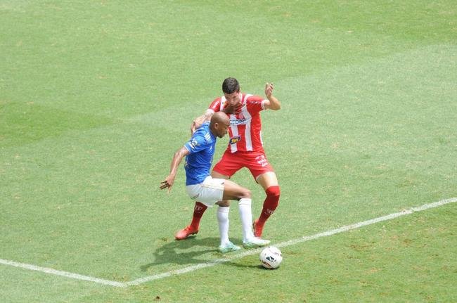Jogo no Horto na manh deste domingo, vlido pelo Mineiro, foi bastante disputado 