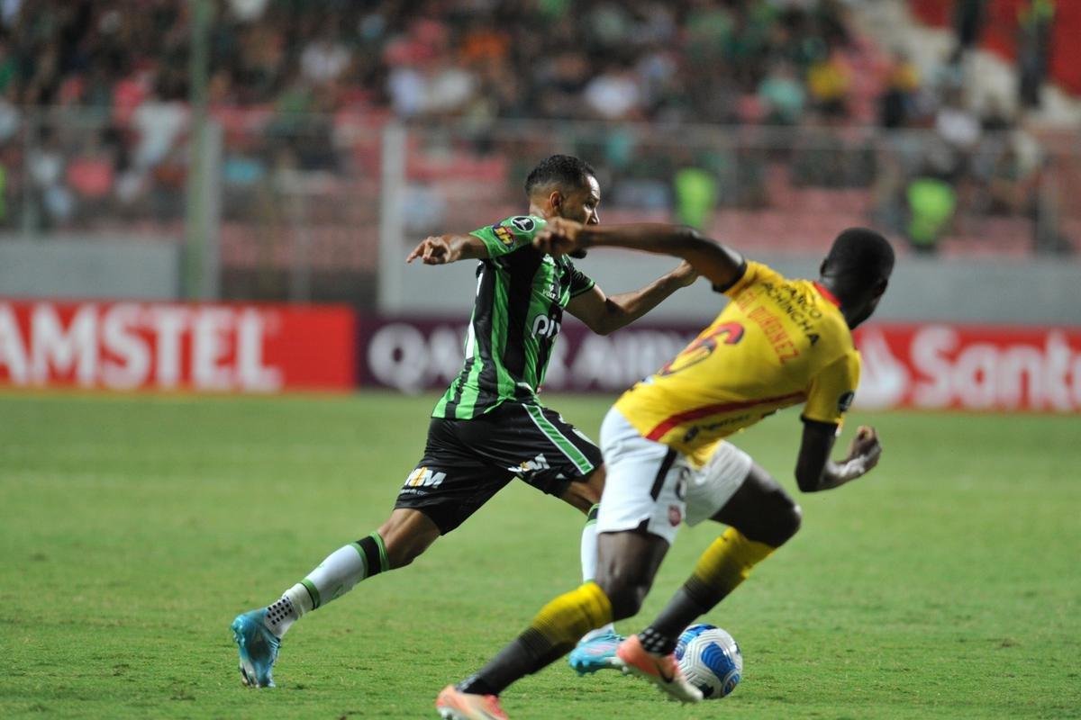 Fotos do empate por 0 a 0 entre Amrica e Barcelona de Guayaquil, no Independncia, em BH, pela terceira fase da Copa Libertadores