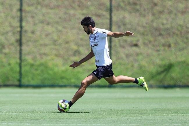 Igor Rabello - 14 jogos (seis vitrias, trs empates e cinco derrotas) - jogou por Botafogo e Atltico