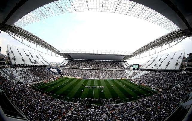 Arena Corinthians, em So Paulo - 47.605 pessoas